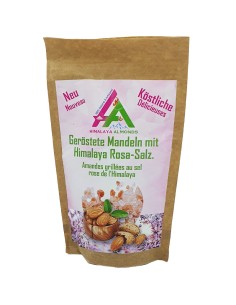 Geröstete Mandeln mit Himalaya-Salz in einem Kraftbeutel